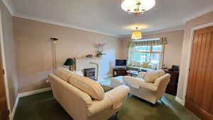 Lounge- click for photo gallery